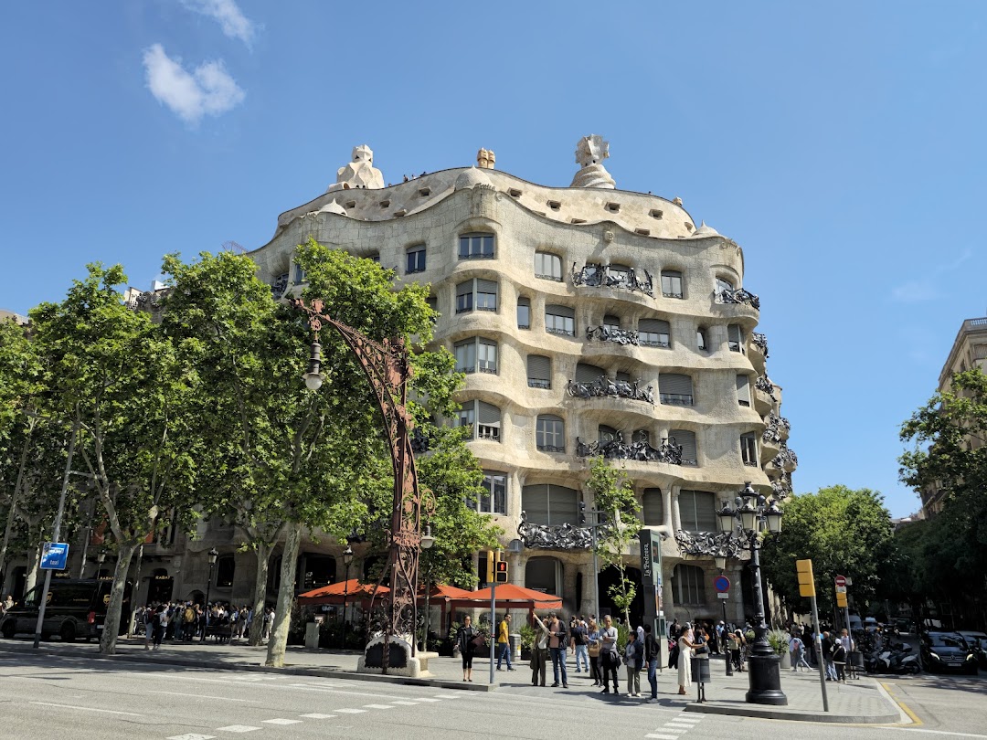 Casa Milà / La Pedrera