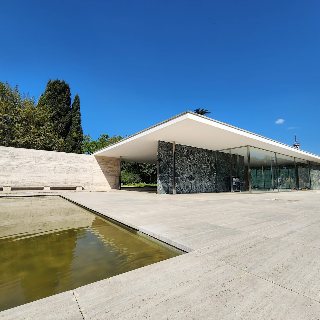 Pavelló Mies van der Rohe